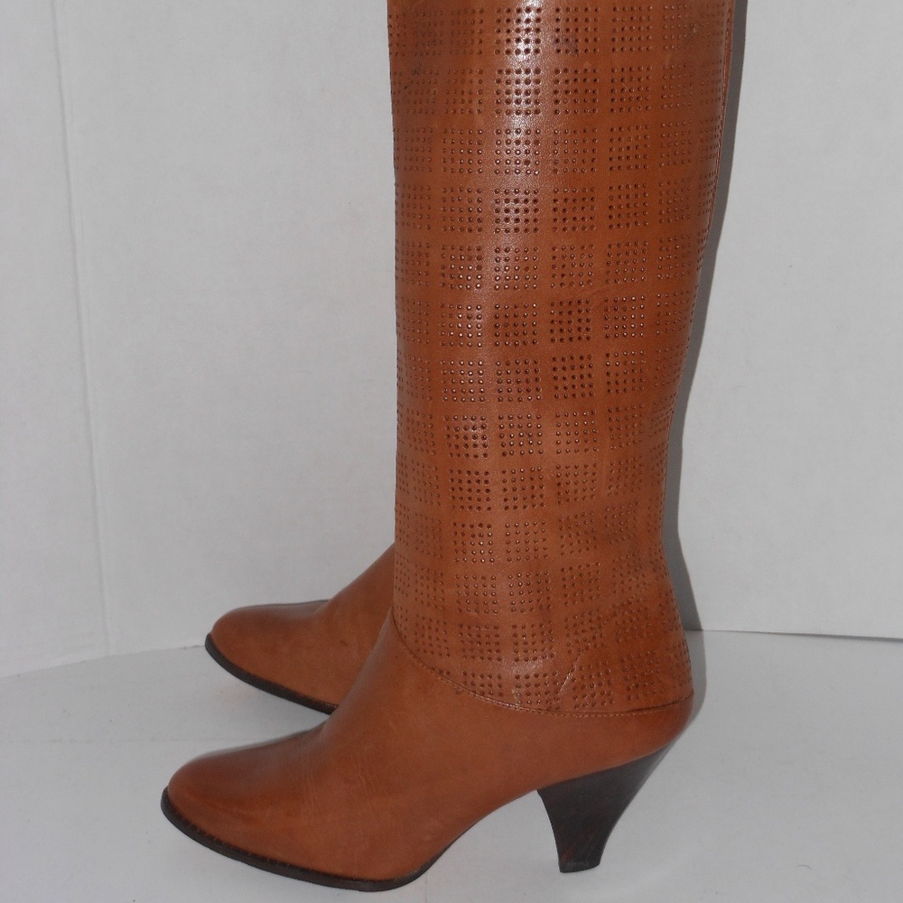 FRONT ROW TAN LEATHER KNEE HIGH BOOTS SIZE 5.5 M